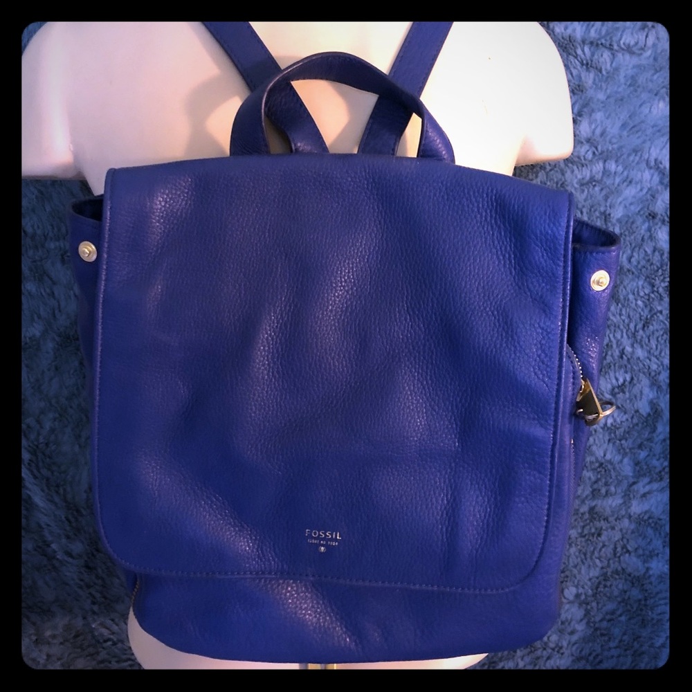 Cute FOSSIL mini backpack